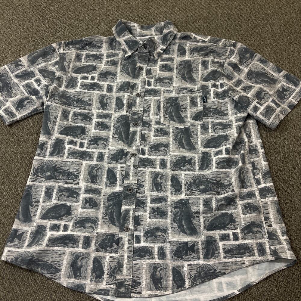 Huk Shirt Mens Size L Grey Allover Fish Print Short Sleeve Fishing Performance